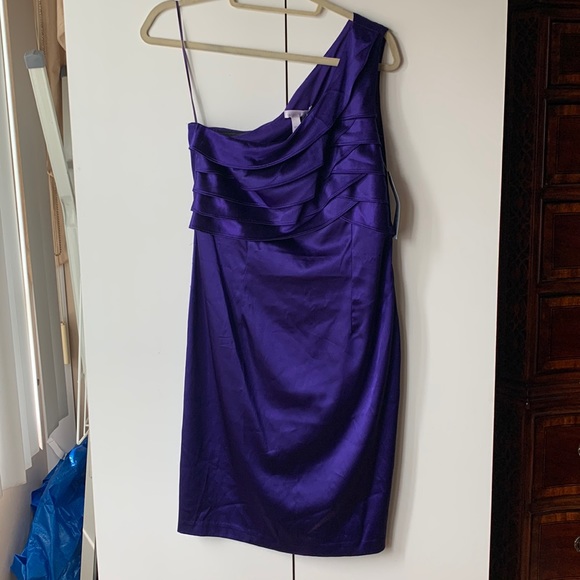 London Times Dresses & Skirts - London Times Purple One Shoulder Dress
